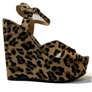 Xhilaration Leopard Print High Heel Platform Wedges Size 8.5 Women's Shoes